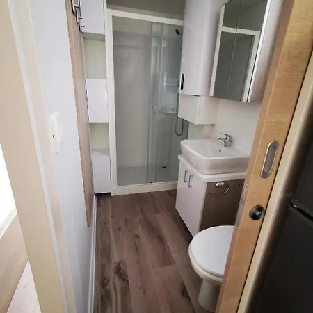 Floating Seahouse Ocean Beauty 2 Apartment *